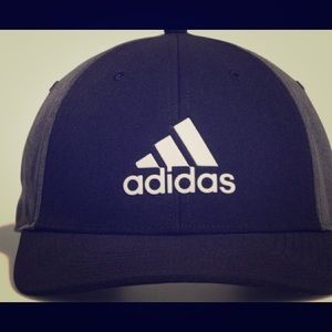 Adidas hat never been used
